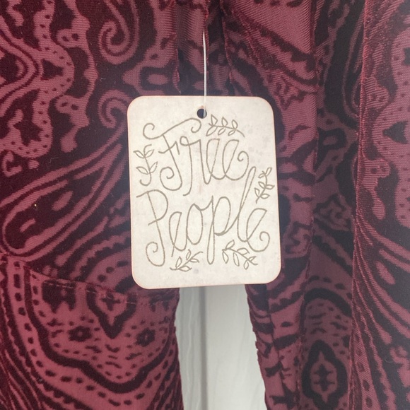 NWT Free People City Limits Burgundy Velvet Top Size Small - Picture 8 of 9
